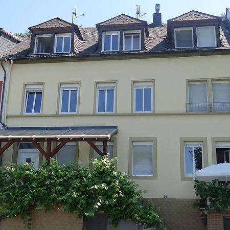 Haus Moezelblik - Schoene Aussicht Am Mosel ツェル・アン・デル・モーゼル エクステリア 写真